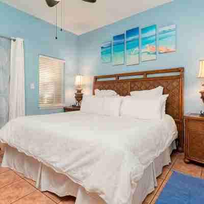 Grande Bay Resort Condo - Come Stay at 'Sunsets and Breezes' Rooms