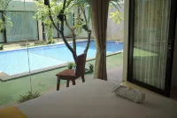 Roemah Kenari - Pool