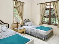 Large Villa Ciater 3BR near Sariater Hotels in Ciater