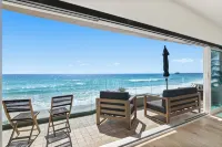 BEACHFRONT BOHO DREAM SLEEPS 20!  Luxury 8 Bedroom 9 Bath Home Steps from  Water