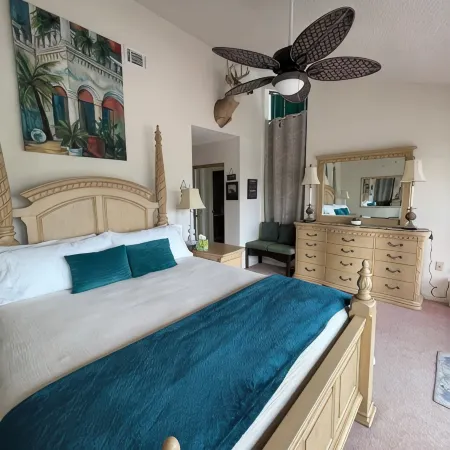 Poolside Destin Harbor access townhome with boat slip and private beach access