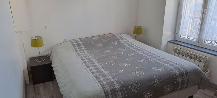 Bright 3-room apartment with 3-star rating in the heart of Le Mont-Dore Hotels in Mont-Dore
