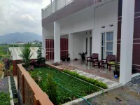 Villa Bungas Batu Hotels in Bumiaji