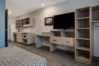 WoodSpring Suites Detroit Sterling Heights - Wifi