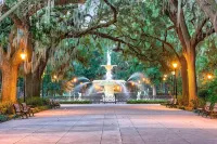 Jasmine’s Retreat – An Elegant 1882 Historic Home in the Heart of Savannah - Bungalows