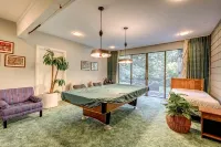 Exclusive House On Foothill with hot tub, sauna and jacuzzi. - Wifi