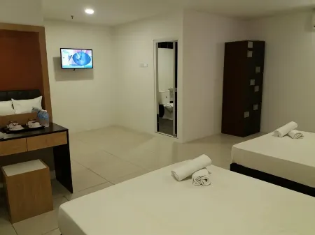โรงแรม T อิโปห์