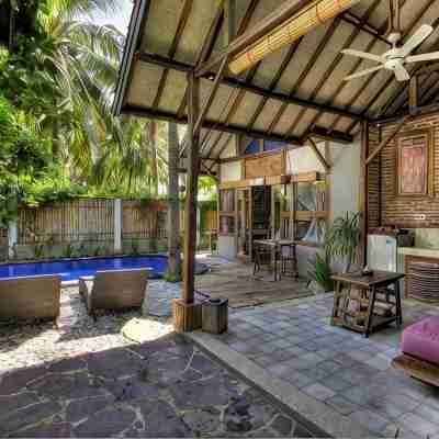 Villas Samalama Gili Trawangan Hotel Exterior