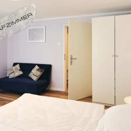 Spacious vacation apartment in a central and quiet location with terrace