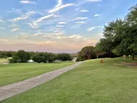 Golf Course View Newly Remodeled Townhome - 3성급