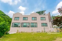 Gimhae Solar House Pension - Homestays