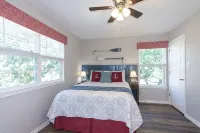 Lake Ridge Oasis