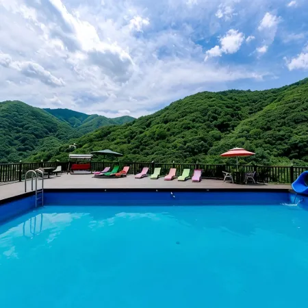 Ulsan (Baenaegol) Libe Pension