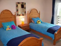Obx Beach House + Bikes-Paddle Boards-Kayaks-Beach Chairs-Great Fishing! - balcony