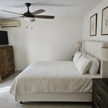 Large 1Br/1Bath Apt in Beautiful St Martin in Simpson Bay
