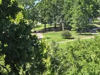 Romantic Summer Getaway for Two!! Easy Walk-in 1Bd 1BA Condo... No Steps!!! - Apartments
