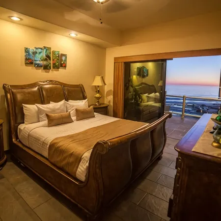Luxurious 2Br Oceanview Condo with Bunk Room at Las Palomas, Rocky Point