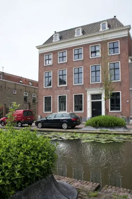 Canal house top floor in historic center Gouda