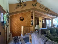 Charming 3-bedroom house in Estes Park-close to Downtown and RMNP #3288 - 4 ดาว