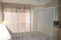 Condo at The Ledges! 2BR+Large Loft/2.5 BA Condo-2 Pools & Beach - 2-Star
