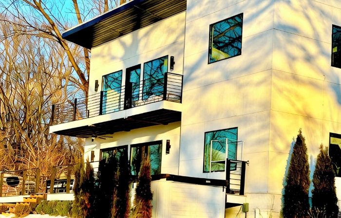 Arch View Luxury Home:Private Pool,Hot-Tub,Sauna.Free Wine&Brkfst.5 Min from Stl