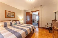 Ely Group Retreat 5 Bedrooms, 3 Bath, Huge Lawn - Butik