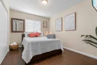 Tribune @ Redlands Game Room - Homestays