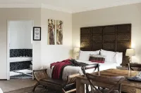 Glenda's Guest Suites - Airport Shuttle