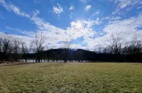 The River House: stone section built in 1790, borders the scenic Juniata  River! - Homestays