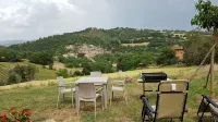 Lovely Cottage in the Tiber River Park, panoramic eclusivo near Todi - Boutique