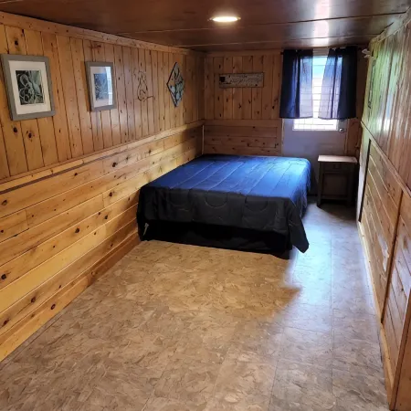 1 Bedroom house with direct trail access Hotels in Errol