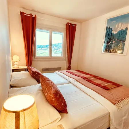 Cabourg en Front de Mer, au Pied des Dunes et de la Dives !