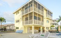 Atlantic side, quiet neighborhood ~ 3 Bed 2.5 Bath, dock, pool / hot tub, kayak - Private Pool