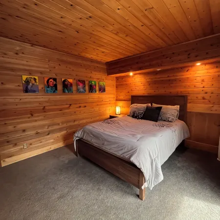 Hillside hideaway in pine mountain club