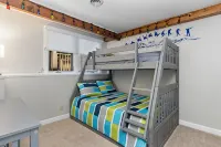 Wintergreen Condo -Steps to Ski and restaurants - 2-Star