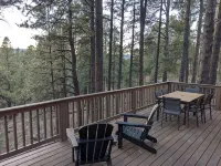 5Br Flagstaff Cabin: 1 Acre, Deck, Games, Trails - Chalets