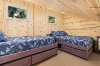 Cabin Retreat • Updated • Rocky Mountain Views • Backs to Rocky Mountain Park!!! - Alphydda