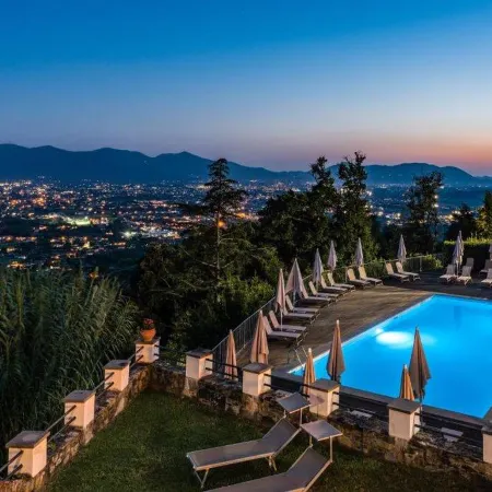 Tenuta Guinigi Antico Borgo di Matraia - Exclusive Holidays Apartments & Pool