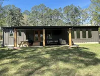 Sam Rayburn Stunner (South End) - Fully Remodeled, Water View, and Water Access - 4-Star