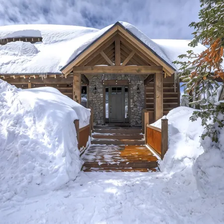 Cozy Brian Head Cabin Near Ski Resorts, Bike Trails, and National Forests