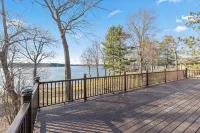 Serpent Lake Cabin • Sleeps 13 • Cuyuna Trail - Chalets