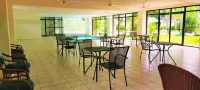 Chateau Bleu Resort - Quầy bar