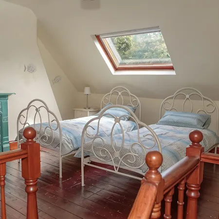 House, Attractive Views Of The Byes, Family and Pet Friendly