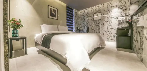 Jonggak MG Hotel - 인 (Inns)
