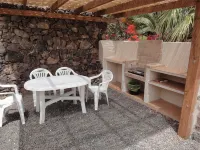Luxury Secluded Villa - Large heated pool Aircon in main bedroom - fibre wifi - Villaer