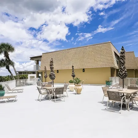 Crescent Beach Retreat- Fully updated 2 BR/2BA  Direct ocean views in Coquina!