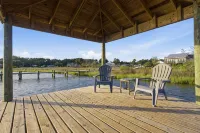Paradise Waterfront Retreat – 5  | Elevator | Dock + Decks, Boat Access - 4-Star