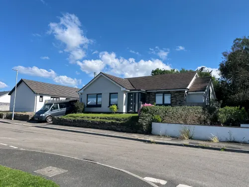 Detached 3 bed 3 bath home 7 mins walk to Padstow Harbour- Pet Friendly Parking - 3 星級