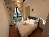 Clio 2 - Modern Retreat for 6 Guests - 주차장