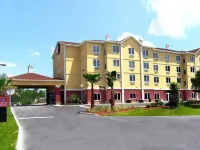 Holiday Inn Express & Suites Ormond Beach - North Daytona
